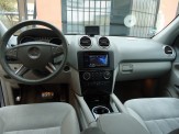 Mercedes Benz ML 320 05